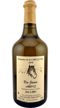 Load image into Gallery viewer, Arbois Vin jaune Domaine de la Cibellyne vin oxydatif wine jura white wine vin blanc savagnin grappe benoit royer natural wine vin naturel organic wine bio biodynamie
